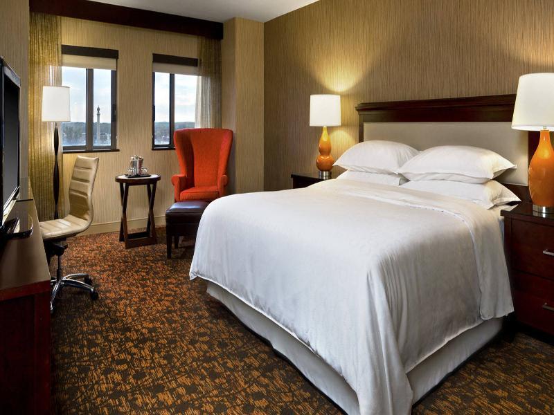 Sheraton Springfield Monarch Place Hotel Екстер'єр фото