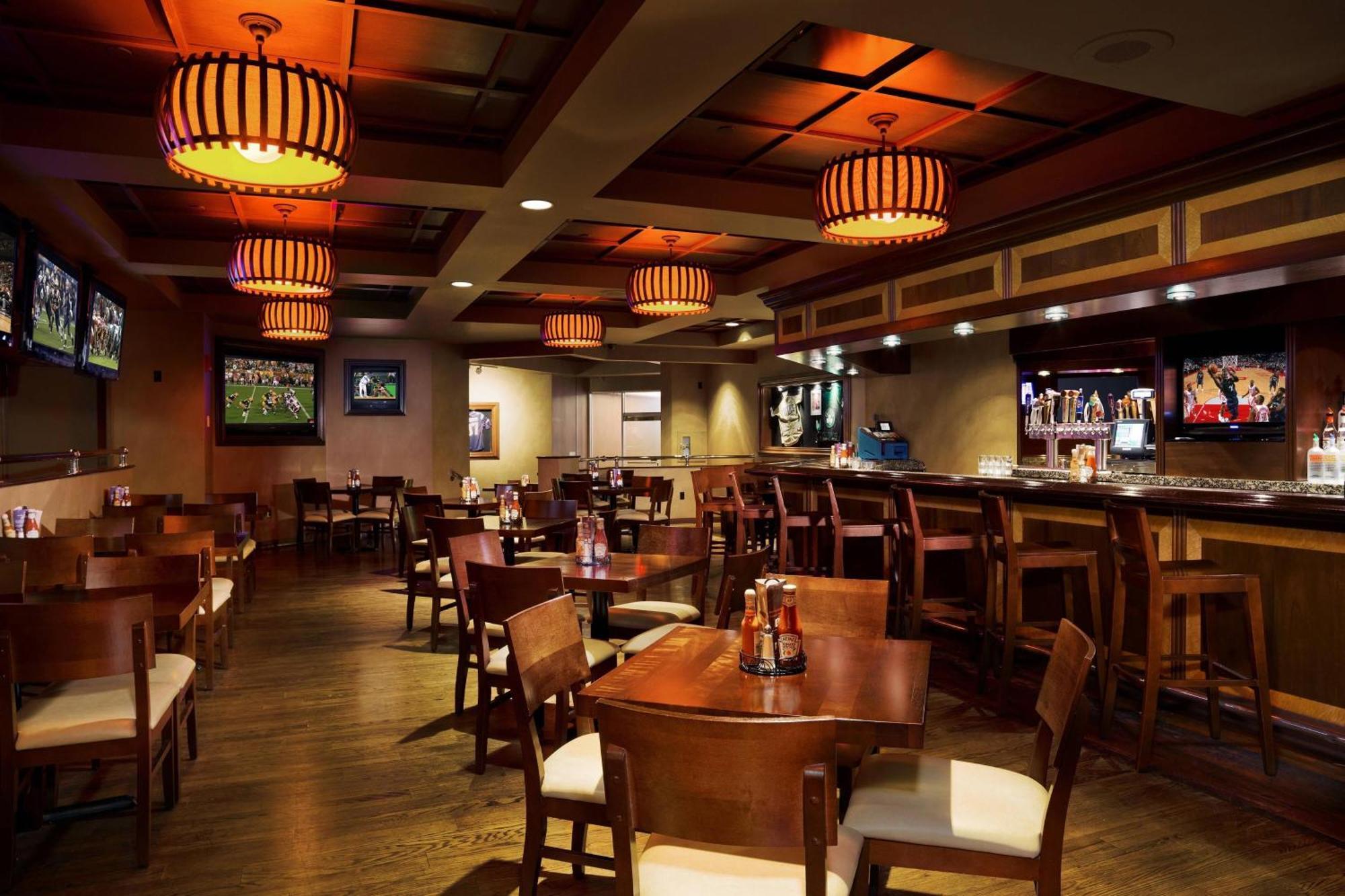 Sheraton Springfield Monarch Place Hotel Екстер'єр фото
